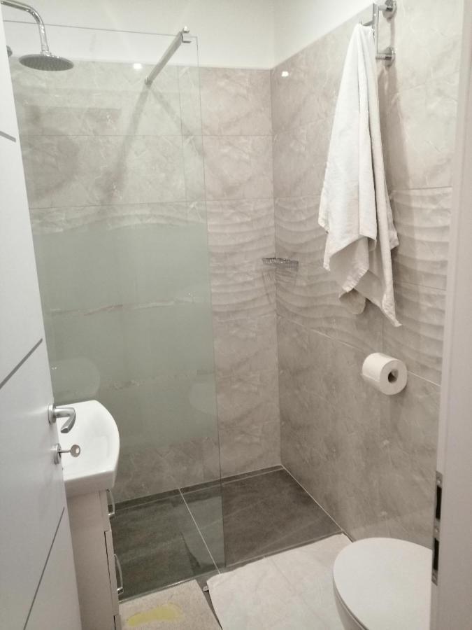 Apartman Ivo Apartment Baska Voda Bagian luar foto